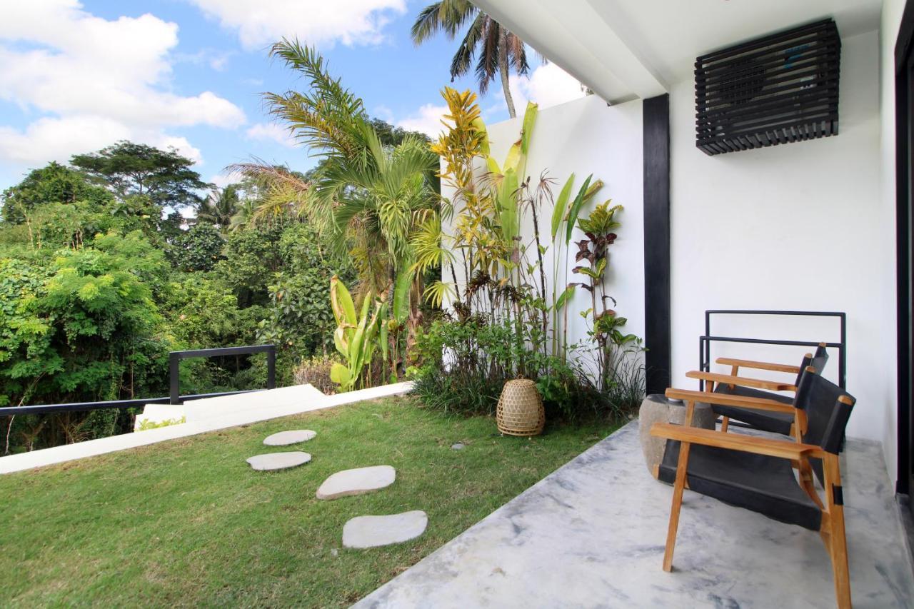 Jungle'S Door Ubud By Love Is Simple Экстерьер фото