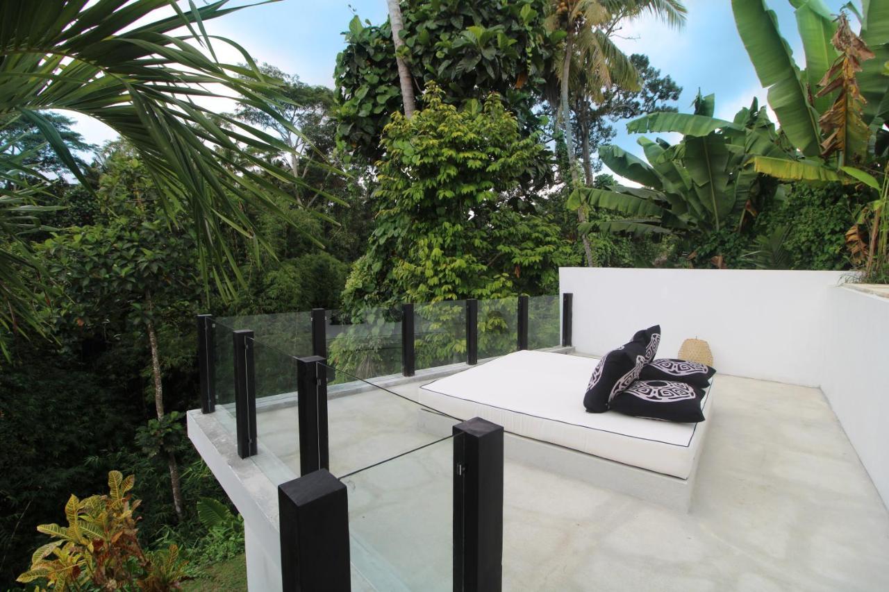 Jungle'S Door Ubud By Love Is Simple Экстерьер фото